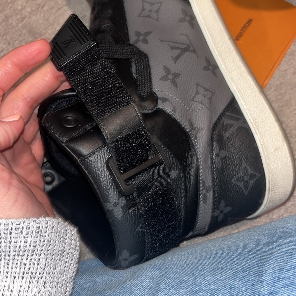 COPY - MENS LOUIS VUITTON RIVOLI SNEAKER BOOT - Picture 8 of 8